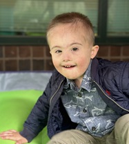 boy plays at Lekotek